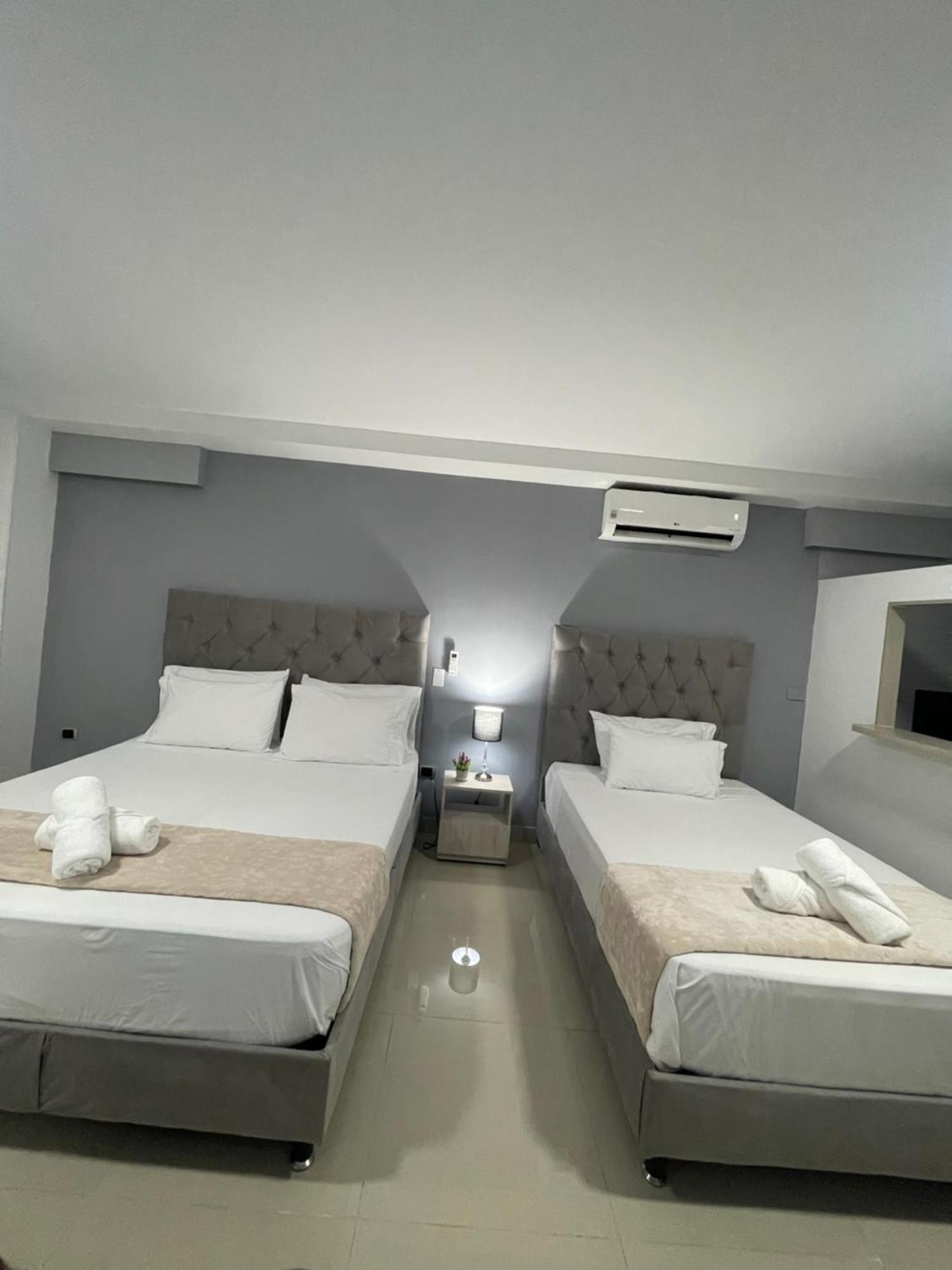 110 Loft Aparthotel Cali Exterior foto